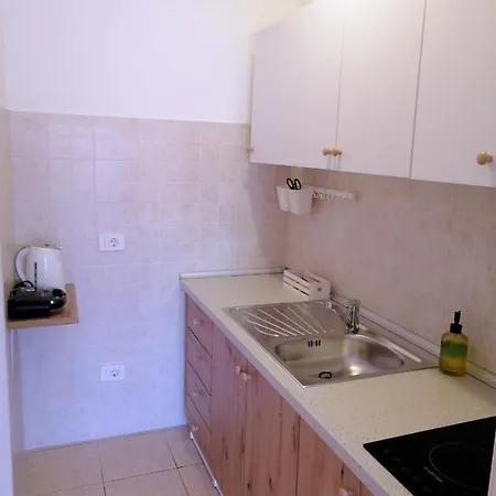 Suzie Q - Intermezzo With Sea View Apartman *