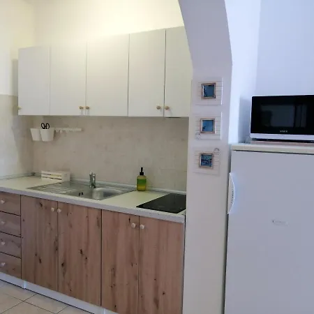 Suzie Q - Intermezzo With Sea View Apartman *