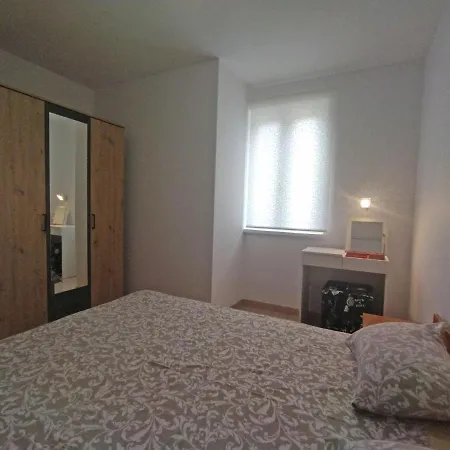 Suzie Q - Intermezzo With Sea View Apartman *