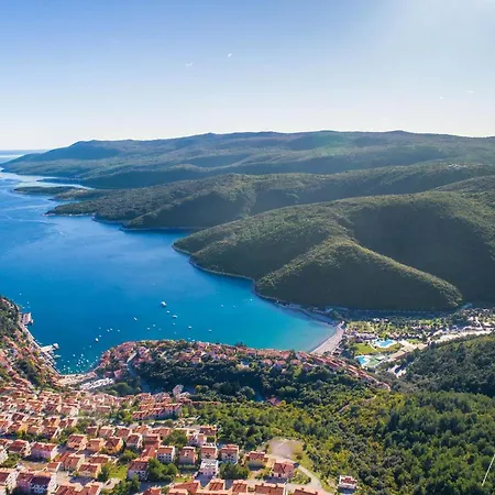 Apartment Suzie Q - Intermezzo With Sea View Rabac